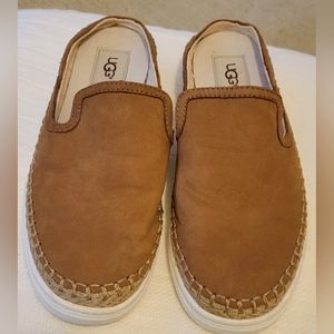 UGGS "Caleel" suede leather slip-on sneakers. size 7. Cognac brown color.